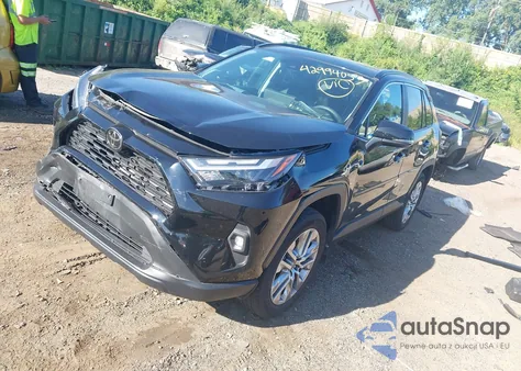 2023 Toyota Rav4 Xle Premium z USA, uszkodzony, nr VIN 2T3A1RFV1PC338247